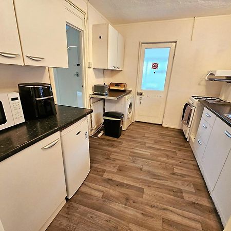 Cozyhome-3Br-5Guest#Netflix#Parking#Garden Nottingham Luaran gambar