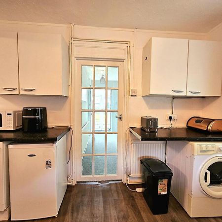 Cozyhome-3Br-5Guest#Netflix#Parking#Garden Nottingham Luaran gambar