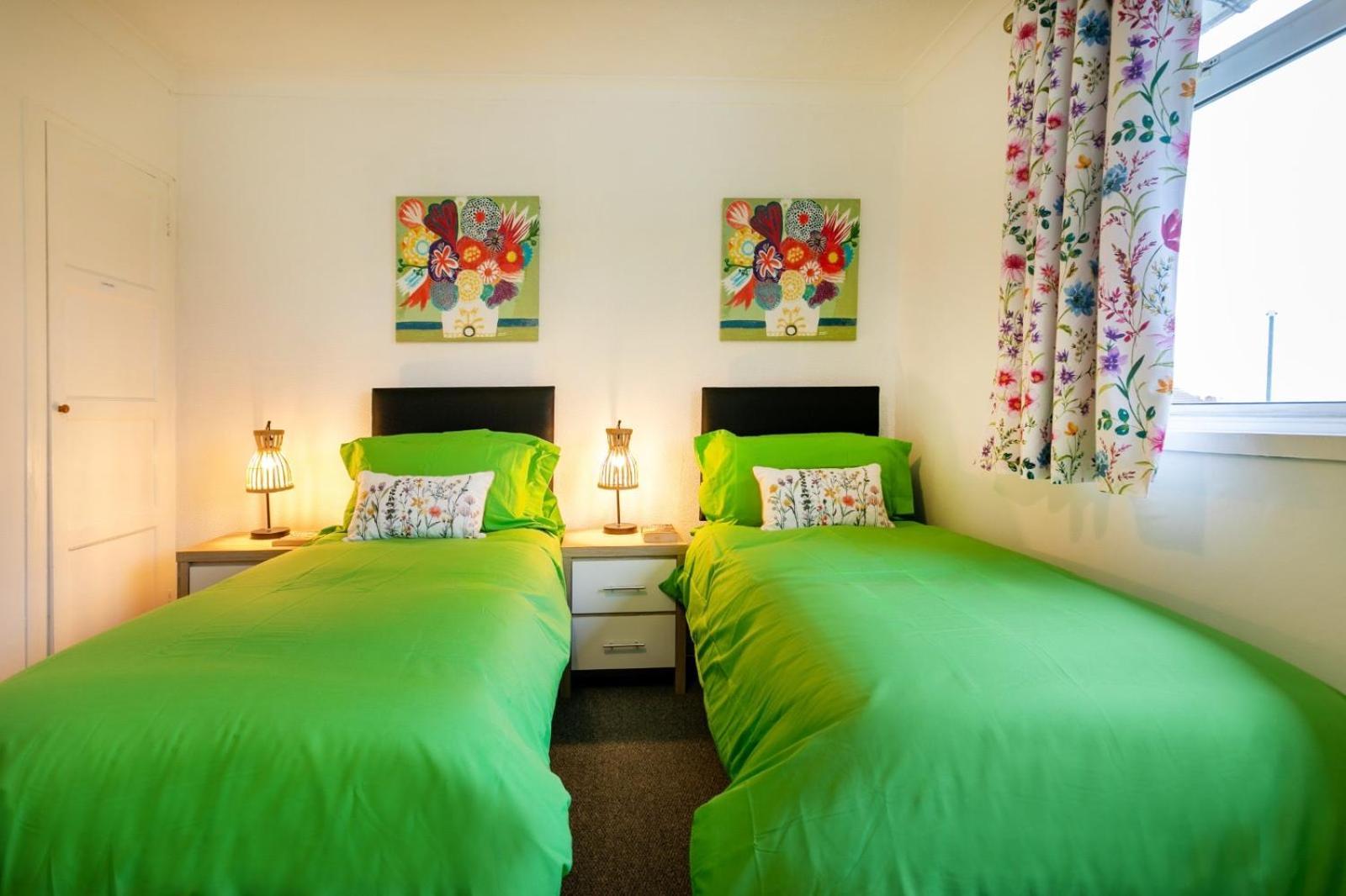 Cozyhome-3Br-5Guest#Netflix#Parking#Garden Nottingham Luaran gambar