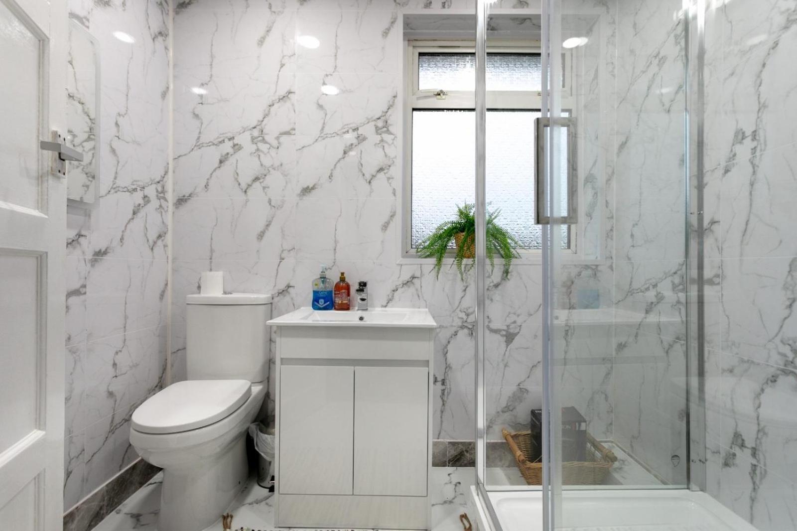 Cozyhome-3Br-5Guest#Netflix#Parking#Garden Nottingham Luaran gambar
